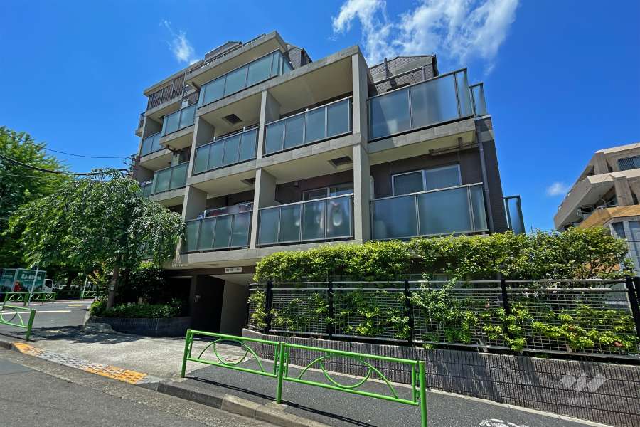 D’グランセ目黒東山の外観（東側から）