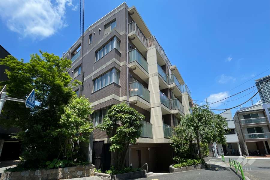 D’グランセ目黒東山の外観（南西側から）