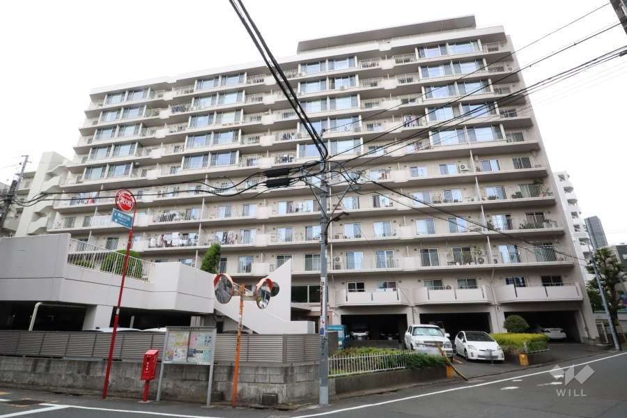 目黒パークマンションの外観(南東側から)