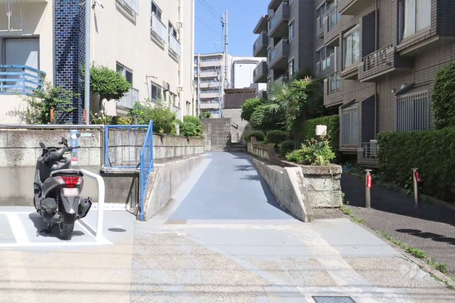 エントランスアプローチ