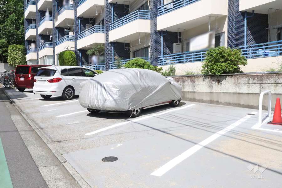 敷地内駐車場（屋外平面式）