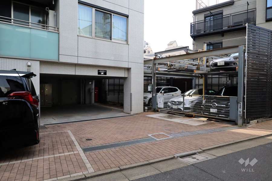 駐車場の出入り口・敷地内駐車場（屋外平面式、屋外機械式）