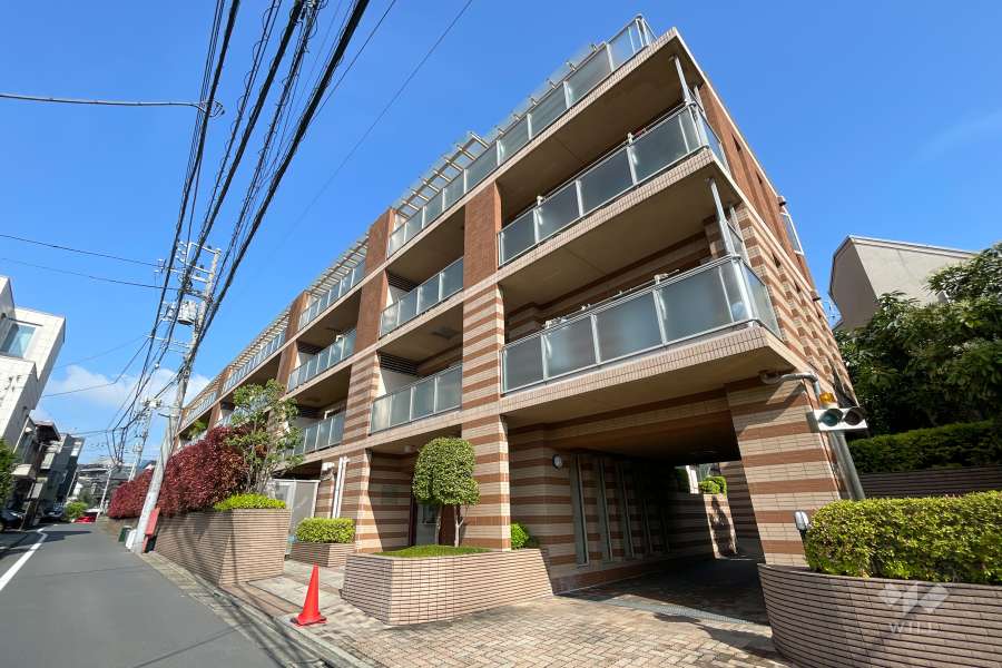 ジェイパーク目黒3林試の森の外観（南東側から）