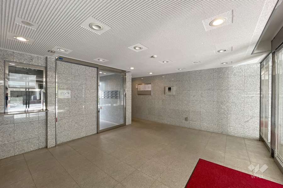 エントランスホール　