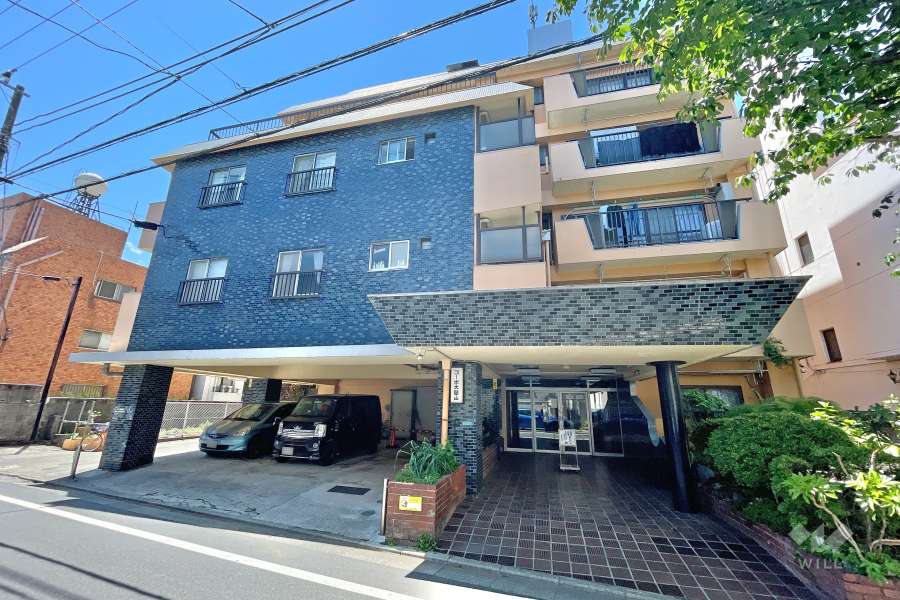 コーポ大岡山の外観（東側から）