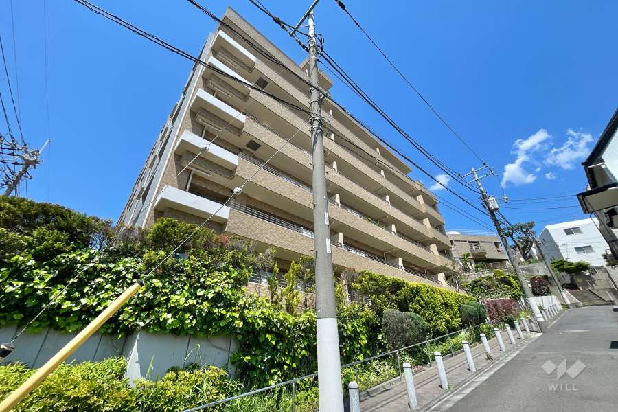 クリオ自由が丘壱番館の外観（南西側から）