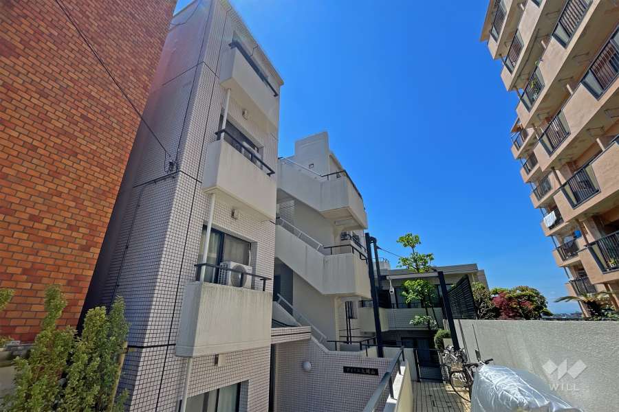 アイリス大岡山の外観（北東側から）