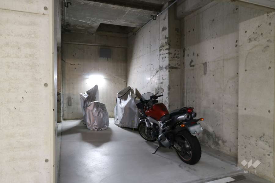 バイク置場
