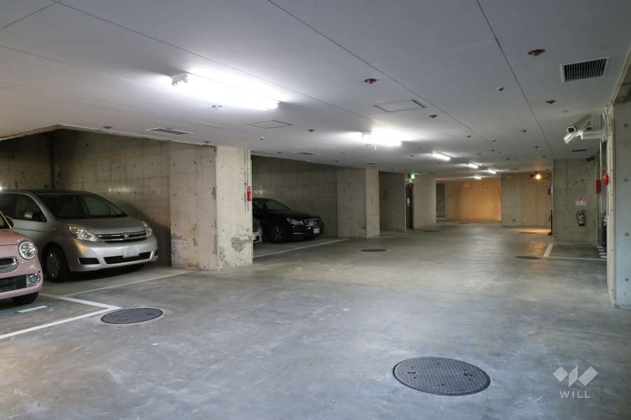 敷地内駐車場（屋内平面式）