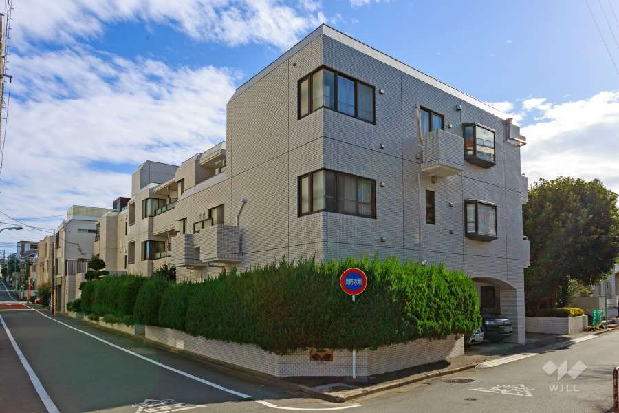 パレロワイヤル目黒平町の外観（北西側から）