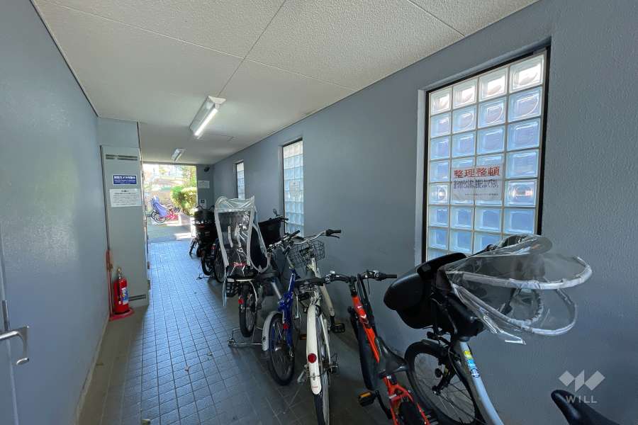 屋内に設けられた駐輪スペース