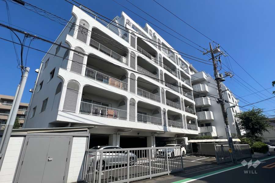 自由が丘アーバンライフの外観(北西側から)