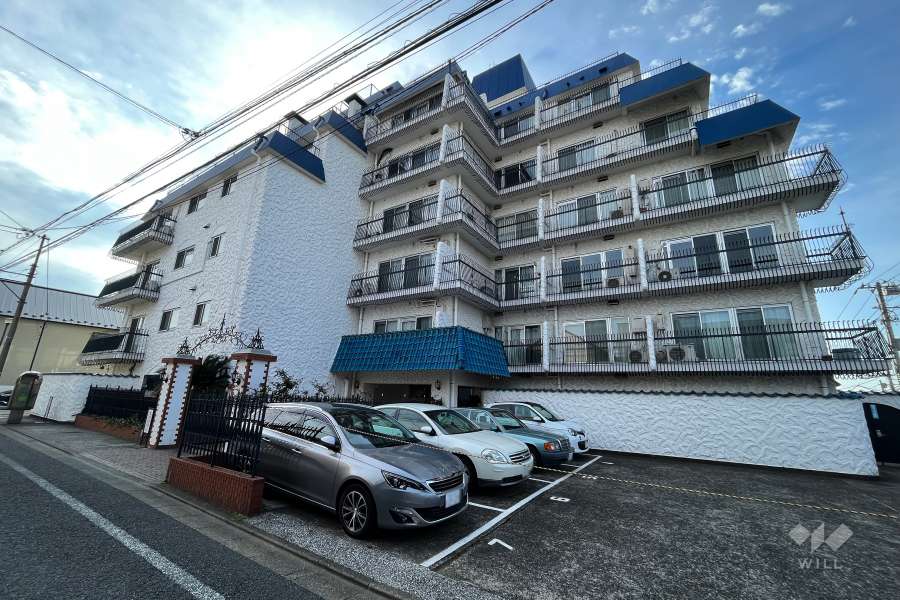 秀和大岡山レジデンスの外観（北東側から）