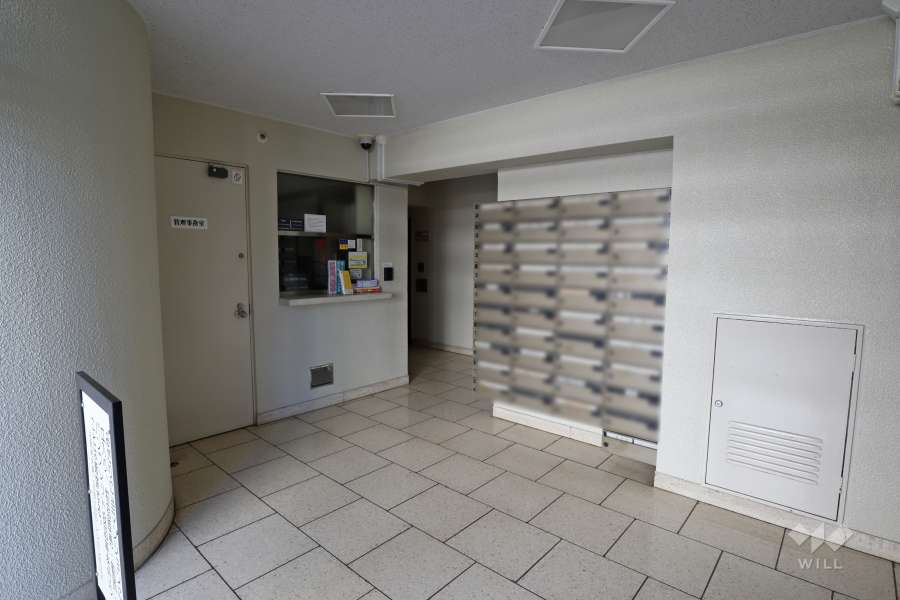 エントランスホール