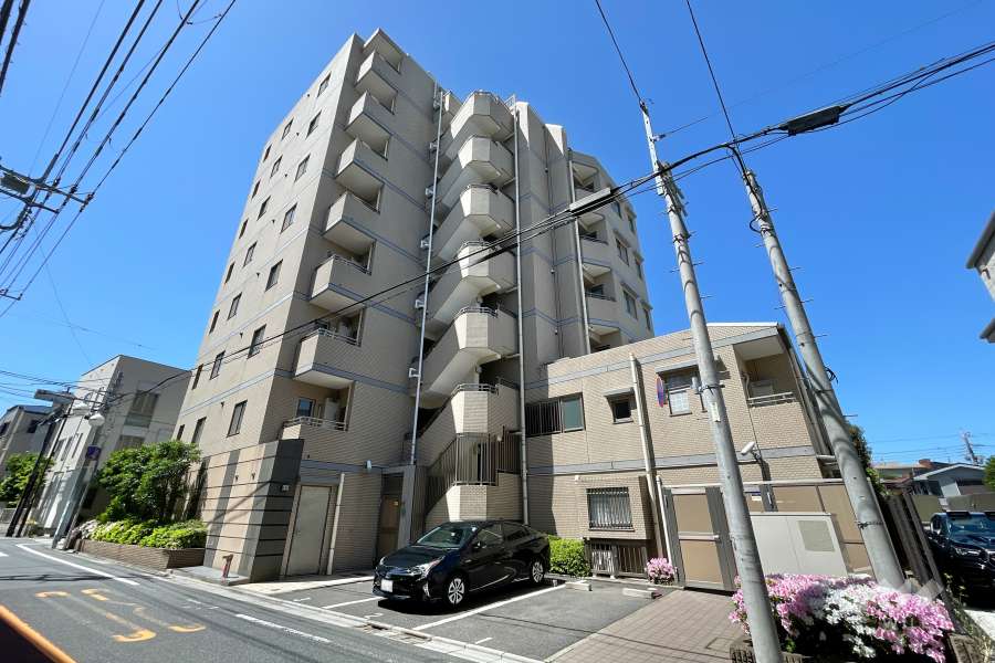 カーサフェリス目黒洗足の外観（北東側から）