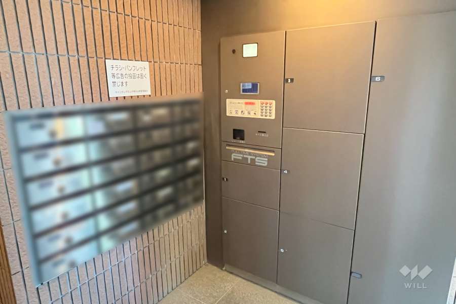 共用ポストと宅配ボックス