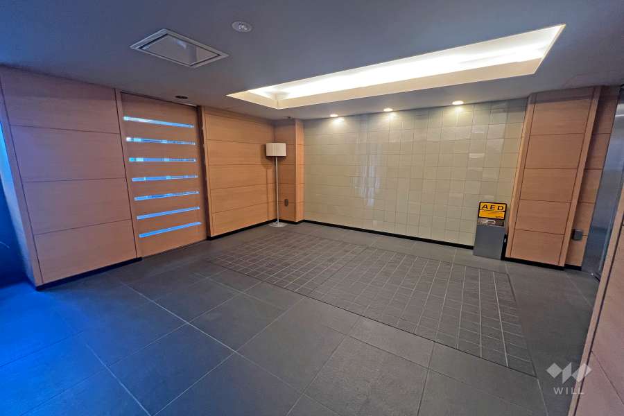 エントランスホール