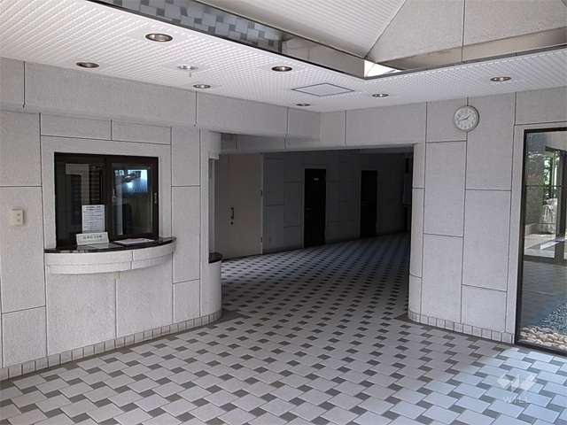 エントランスホール（管理人室）