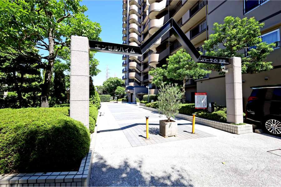 エントランスアプローチ