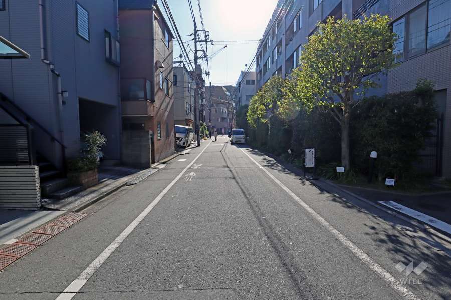 敷地南東側前面道路