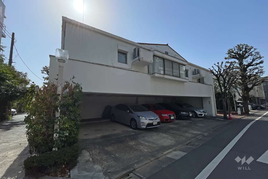 ガーデン目黒の外観（北東側から）