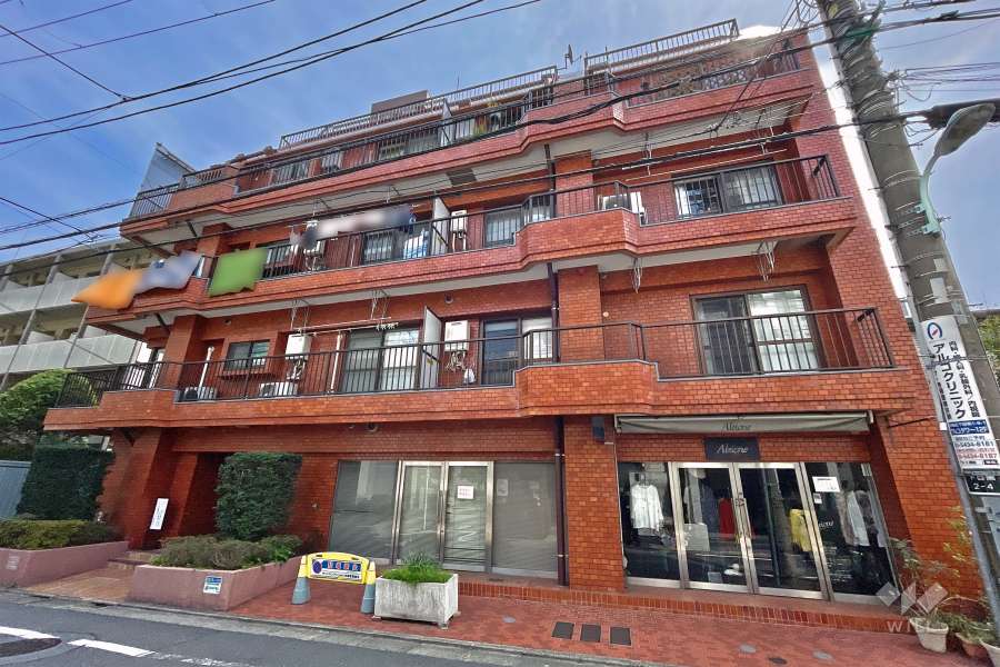 キャニオンマンション目黒の外観（北西側から）