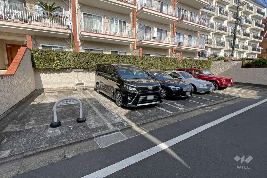 敷地内駐車場（屋外平面式）