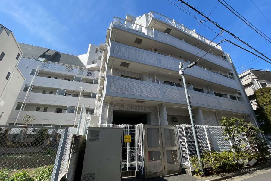 サンクタスガーデン目黒の北東側外観（東側から）