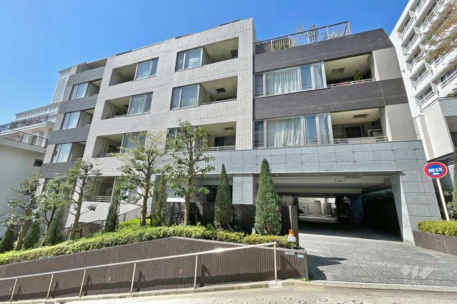 シティハウス目黒の外観（南東側から）