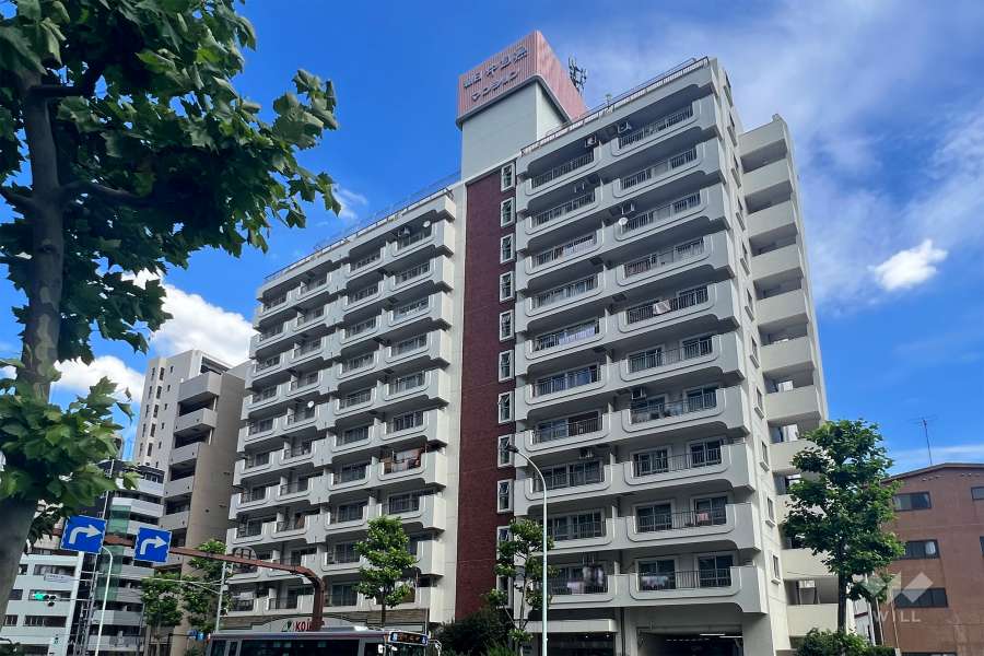 朝日中目黒マンションの外観(南側から)