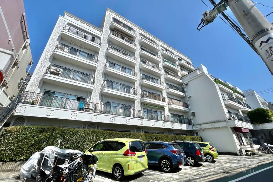 シャンボール第2目黒の外観（北西側から）