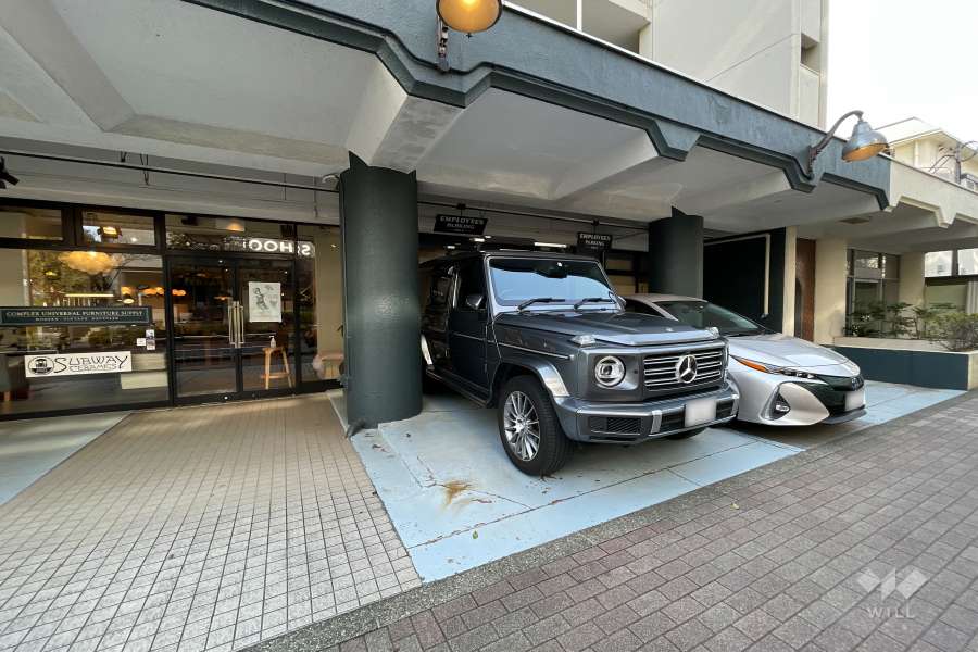 敷地内駐車場（屋内平面式）
