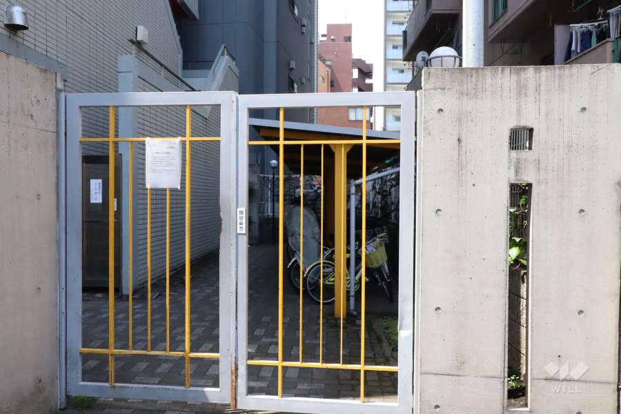 駐輪場の出入り口