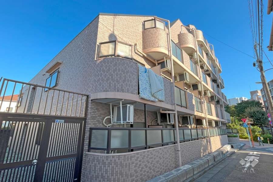 ライオンズマンション都立大学第２の外観（北西側から）