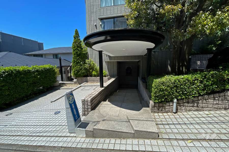 エントランスアプローチ