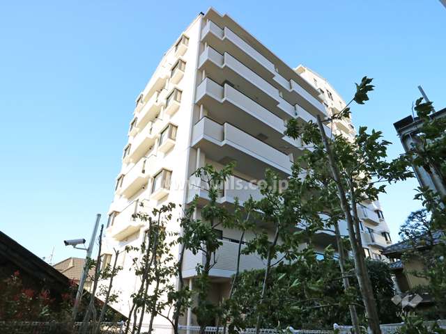 伊丹宮ノ前パークホームズの外観（南西側から）