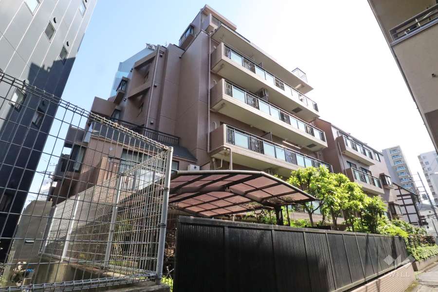 マイキャッスル目黒２の外観（北東側から）