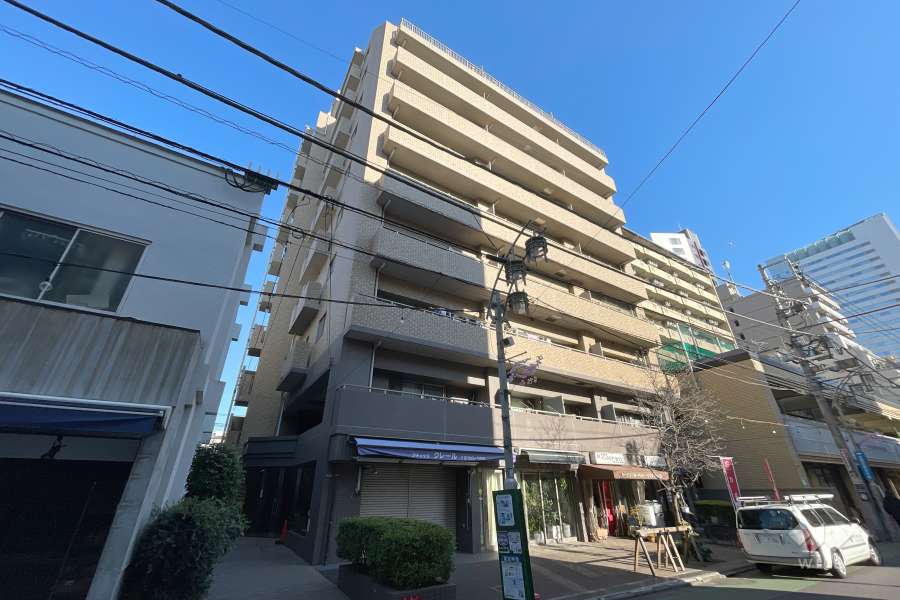 中目黒サニーフラットの外観（南西側から）
