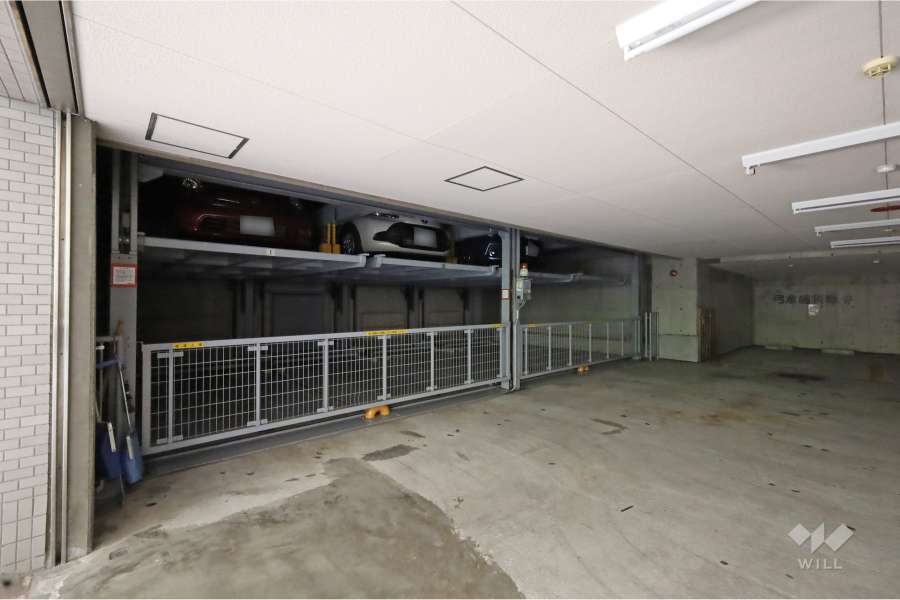 敷地内駐車場（屋内機械式）