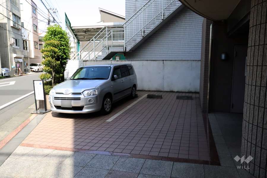 敷地内駐車場（屋外平面式）
