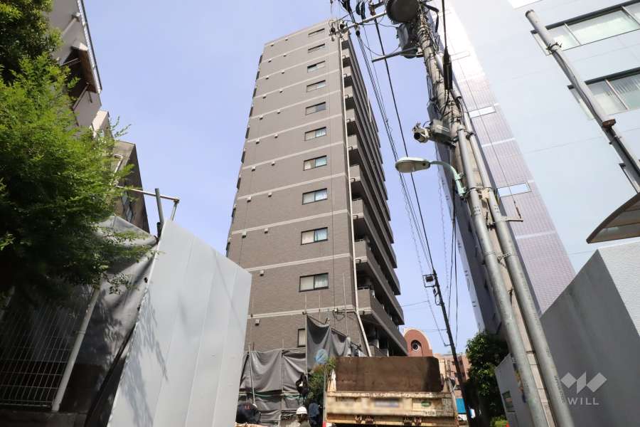 ガラステージ目黒の外観(西側から)