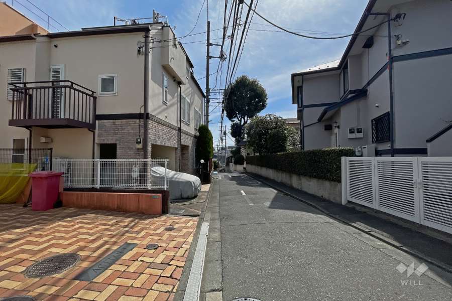 敷地南西側前面道路