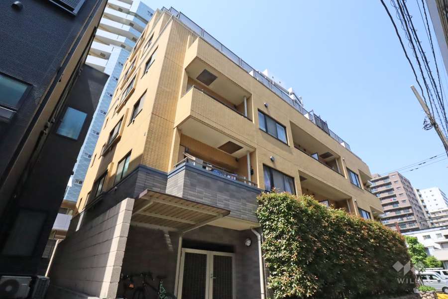 トゥールロワイヤルエルモア目黒の外観(南東側から)