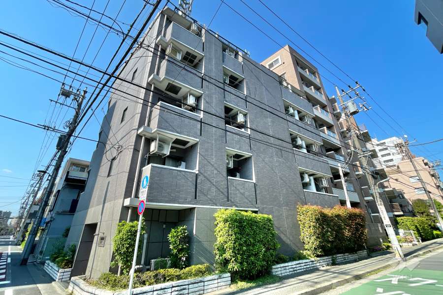 エクセリア都立大の外観（南西側から）