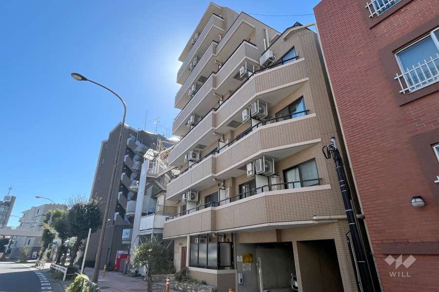 エスコート都立大学の外観（北側から）