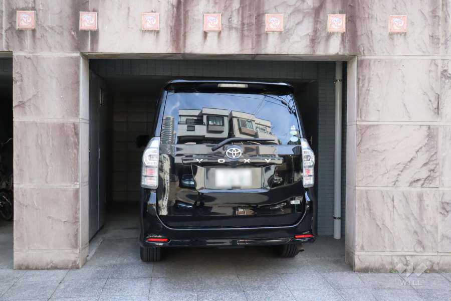 敷地内駐車場（屋内平面式）