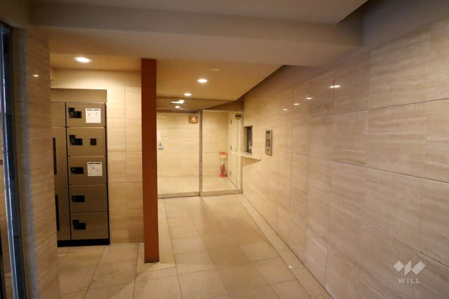 エントランスホール