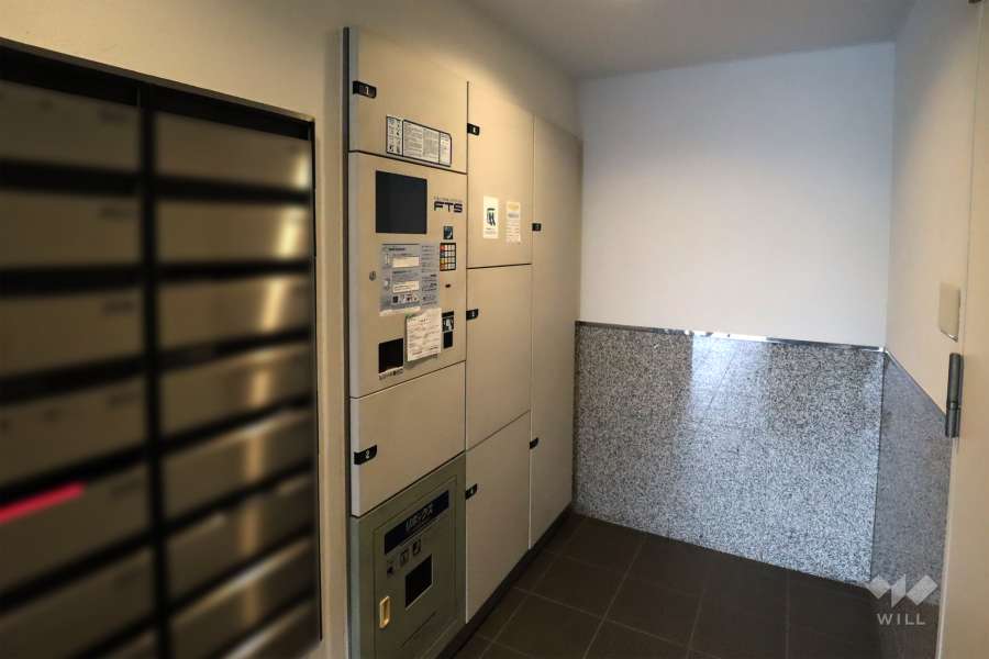 宅配ボックスと共用ポスト