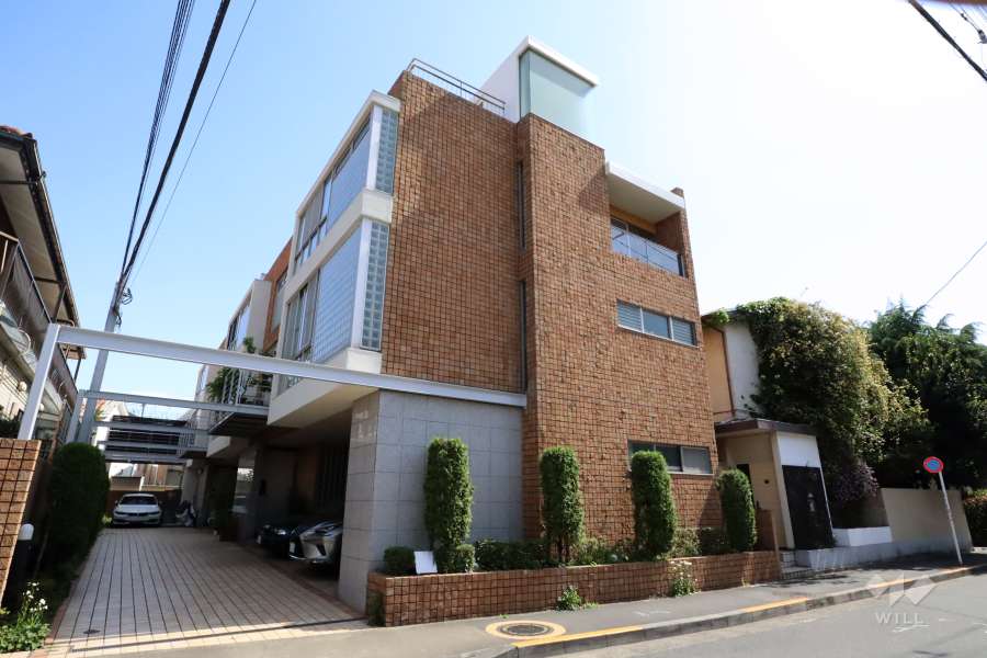 Ｊハウス祐天寺の外観(北東側から)