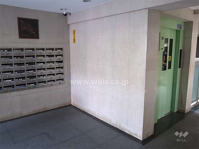 エントランスホール